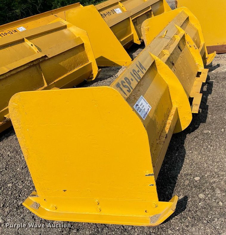 image for item DS8847 Pro-Tech  10'W snow pusher