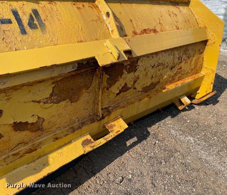 image for item DS8850 Pro-Tech  10'W snow pusher