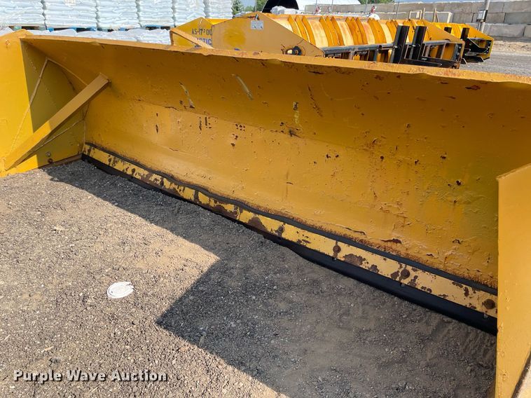 image for item DS8850 Pro-Tech  10'W snow pusher