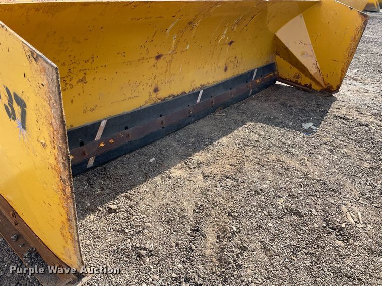 image for item DS8852 Pro-Tech  10'W snow pusher