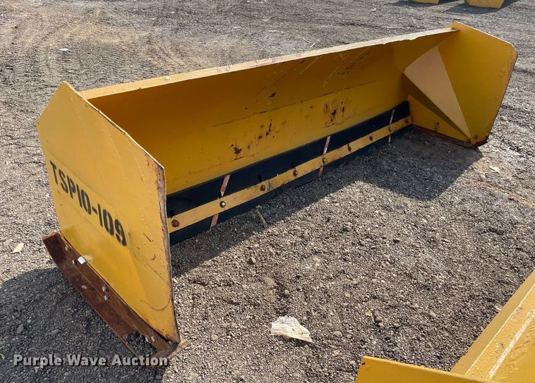 image for item DS8853 Pro-Tech  10'W snow pusher