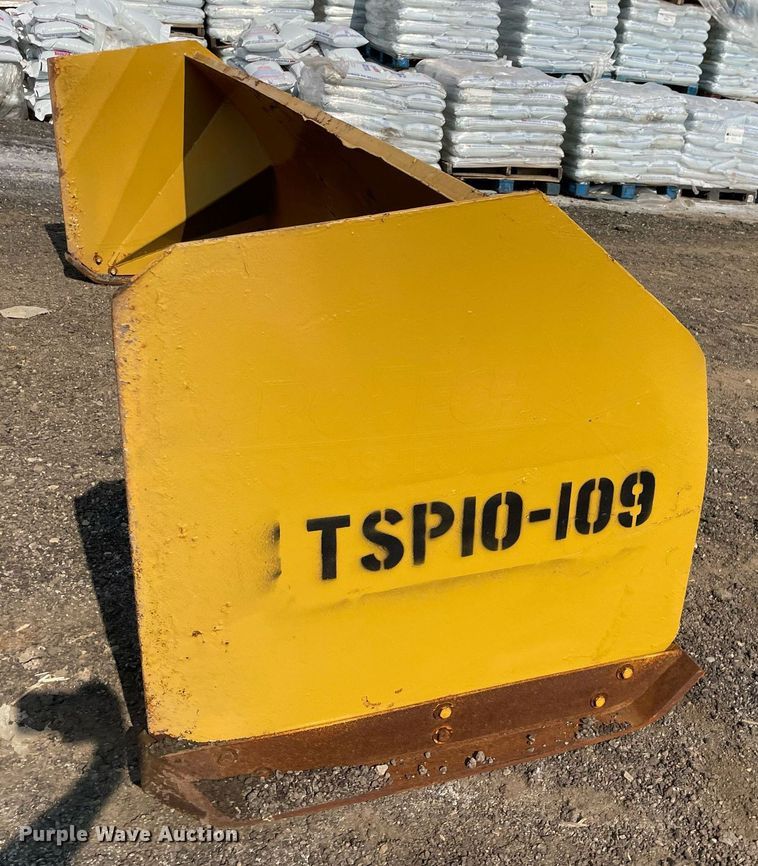 image for item DS8853 Pro-Tech  10'W snow pusher