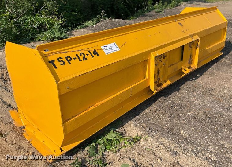 image for item DS8860 Pro-Tech  10'W snow pusher