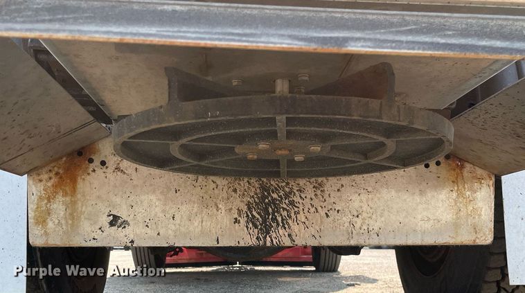 image for item DS8863 2013 International DuraStar 4300  spreader truck