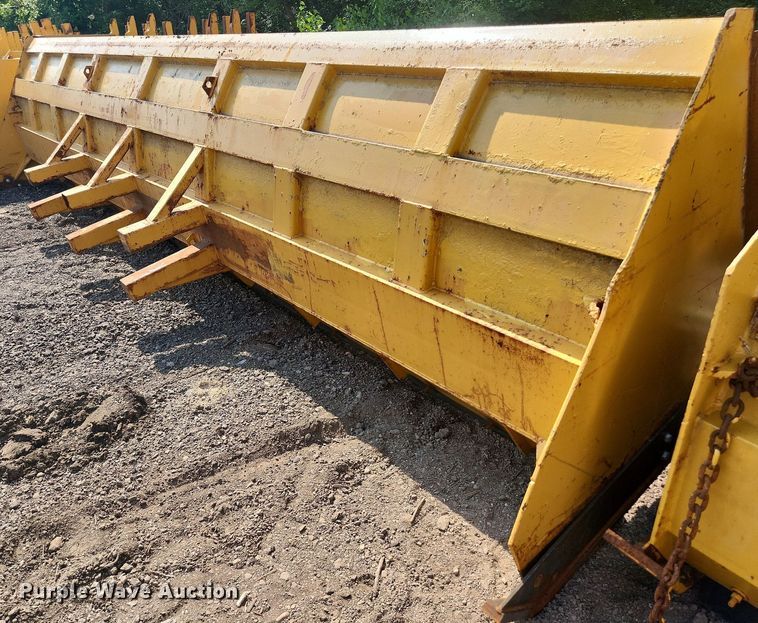 image for item DS8866 Pro-Tech  20'W snow pusher