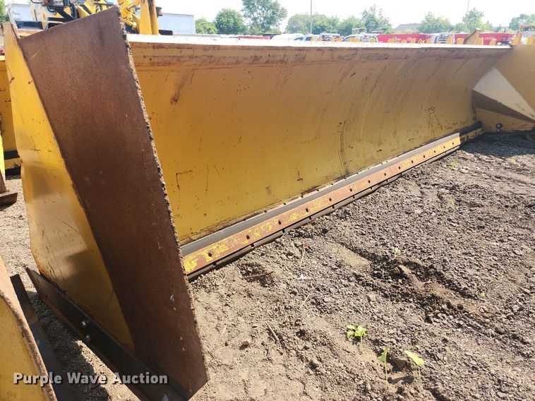 image for item DS8866 Pro-Tech  20'W snow pusher