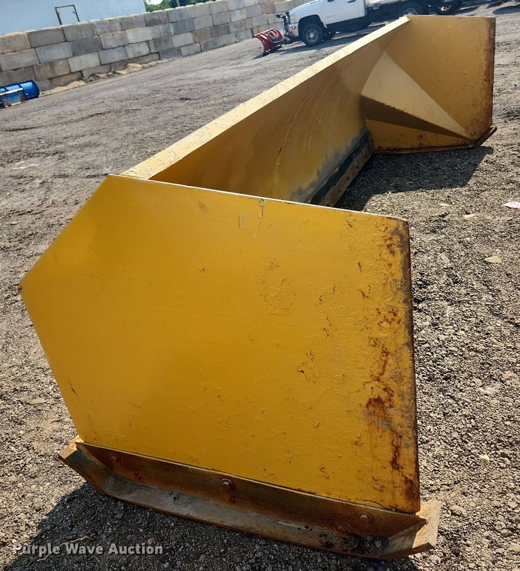 image for item DS8872 Pro-Tech  14' W snow pusher