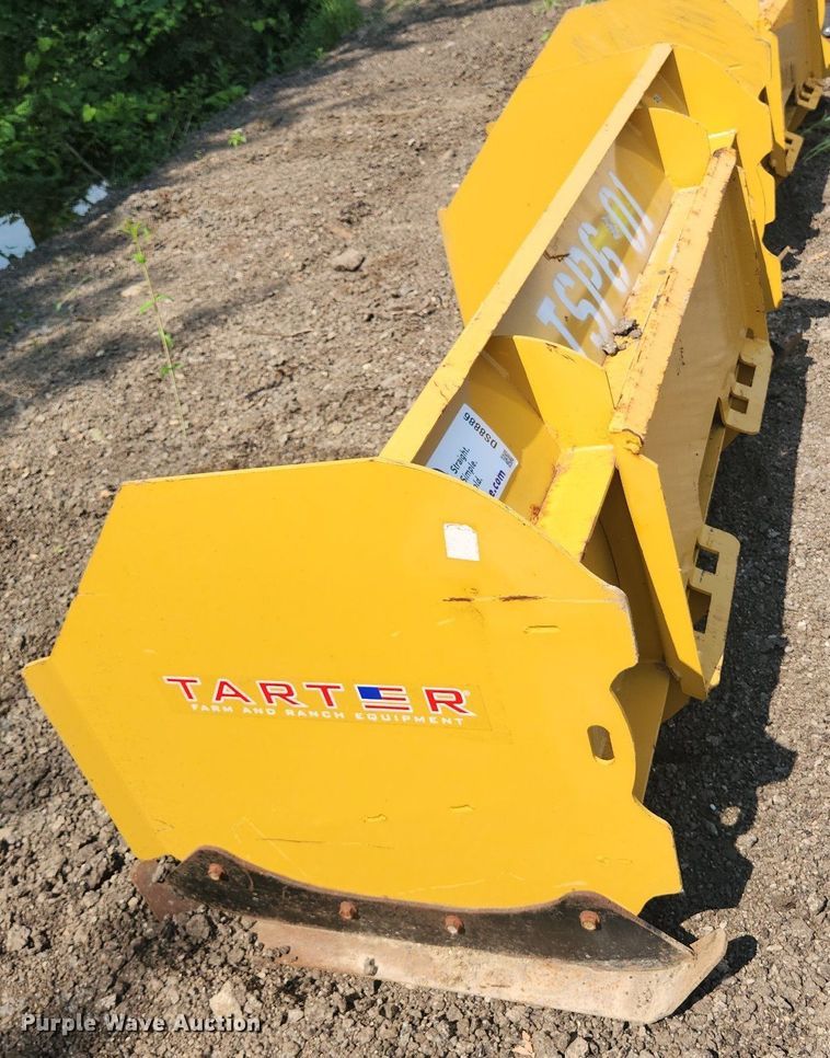 image for item DS8886 Pro-Tech  6' W skid steer snow pusher