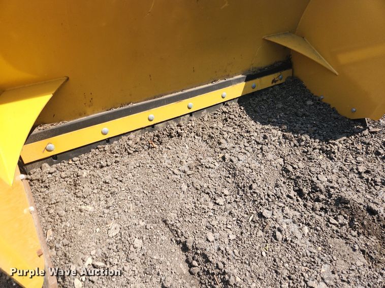 image for item DS8886 Pro-Tech  6' W skid steer snow pusher