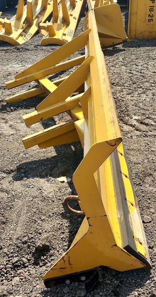 image for item DS8887 Express Steel XP30  18' W snow pusher