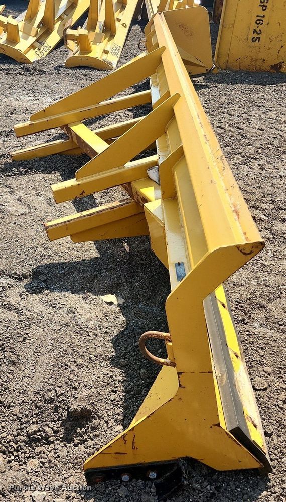 image for item DS8887 Express Steel XP30  18' W snow pusher