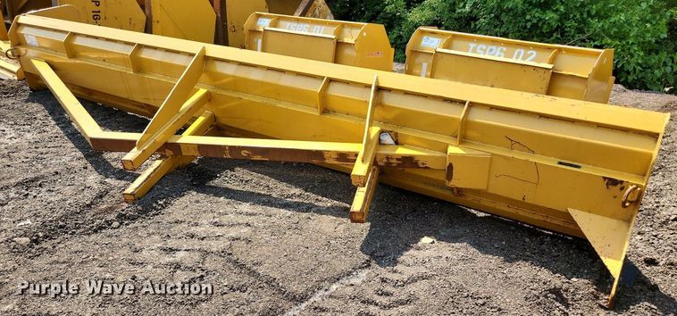 image for item DS8887 Express Steel XP30  18' W snow pusher