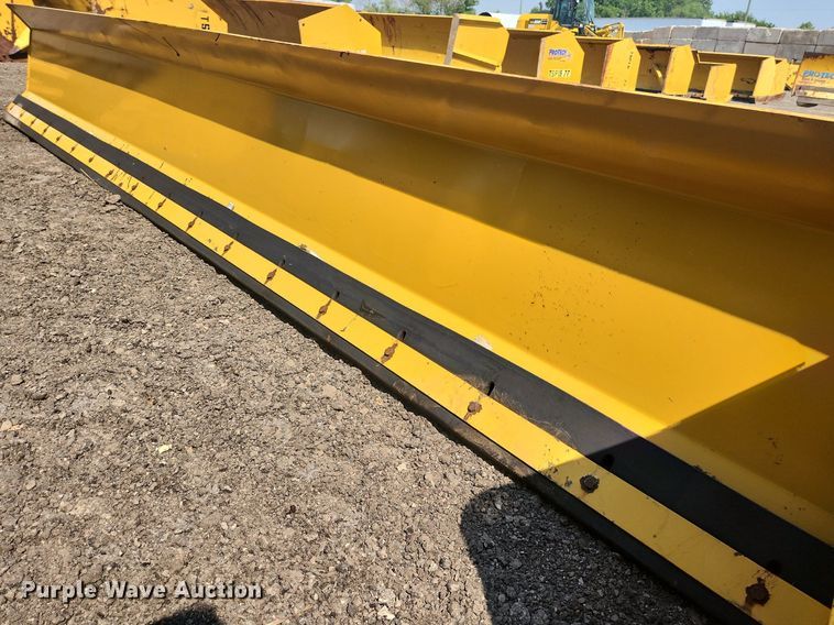 image for item DS8887 Express Steel XP30  18' W snow pusher