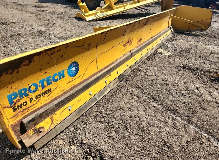 image for item DS8888 Pro-Tech  18' W snow pusher