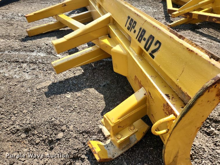 image for item DS8888 Pro-Tech  18' W snow pusher