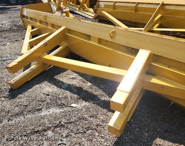 image for item DS8888 Pro-Tech  18' W snow pusher