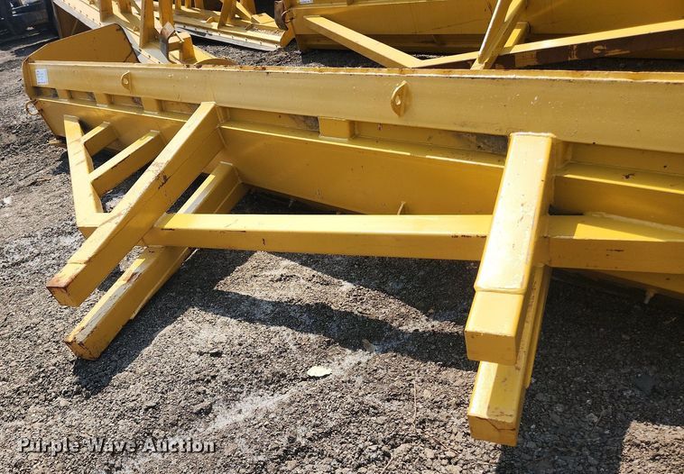 image for item DS8888 Pro-Tech  18' W snow pusher