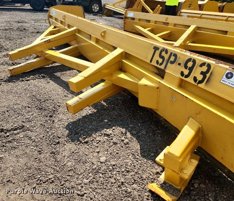 image for item DS8889 Pro-Tech  18' W snow pusher