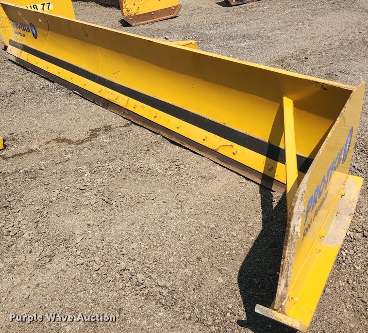 image for item DS8890 Pro-Tech  18' W snow pusher