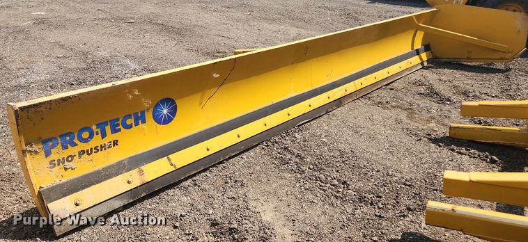 image for item DS8890 Pro-Tech  18' W snow pusher