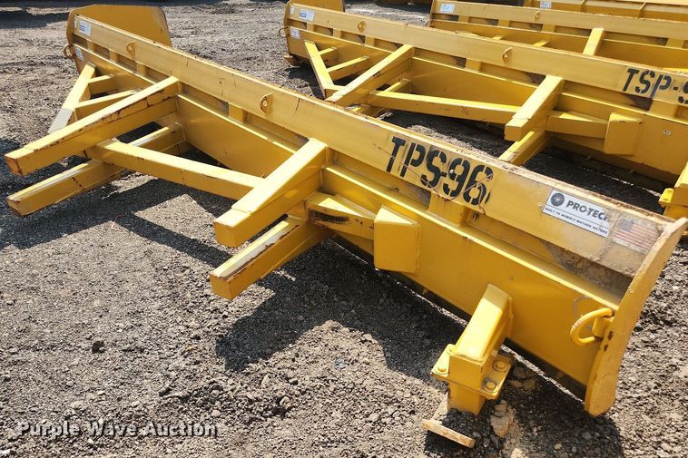 image for item DS8890 Pro-Tech  18' W snow pusher