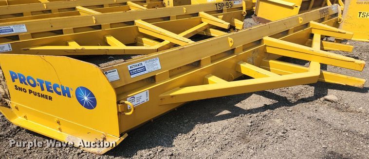 image for item DS8890 Pro-Tech  18' W snow pusher