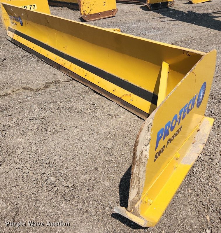 image for item DS8890 Pro-Tech  18' W snow pusher