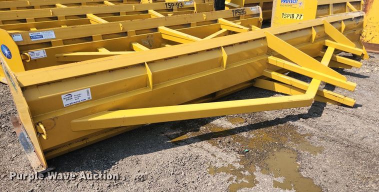 image for item DS8891 Express Steel XP30  18' W snow pusher