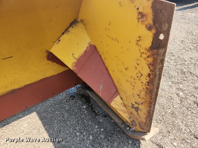 image for item DS8892 Pro-Tech  16' W snow pusher