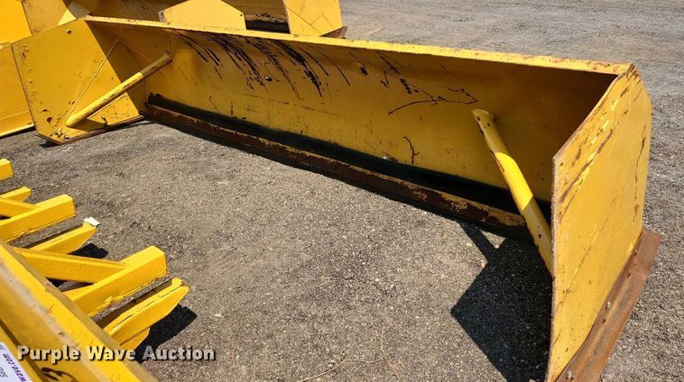 image for item DS8896 Pro-Tech  16' W snow pusher