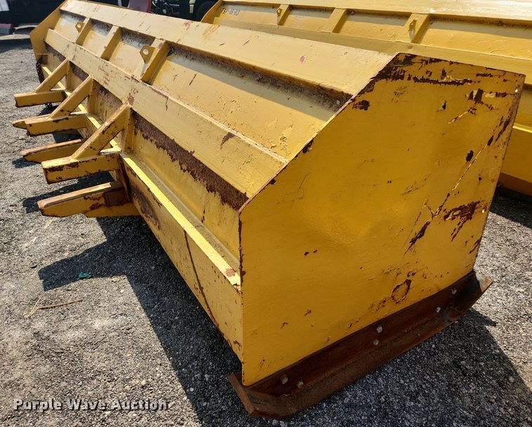 image for item DS8896 Pro-Tech  16' W snow pusher