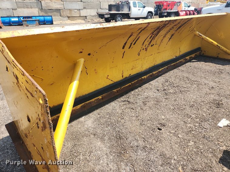 image for item DS8896 Pro-Tech  16' W snow pusher