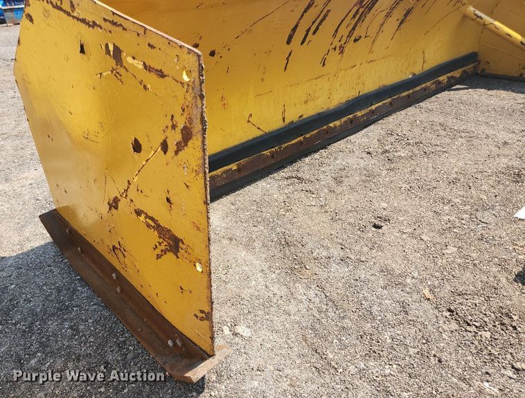 image for item DS8896 Pro-Tech  16' W snow pusher