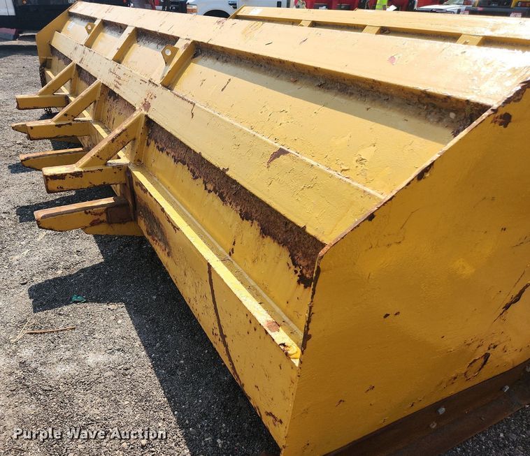 image for item DS8896 Pro-Tech  16' W snow pusher