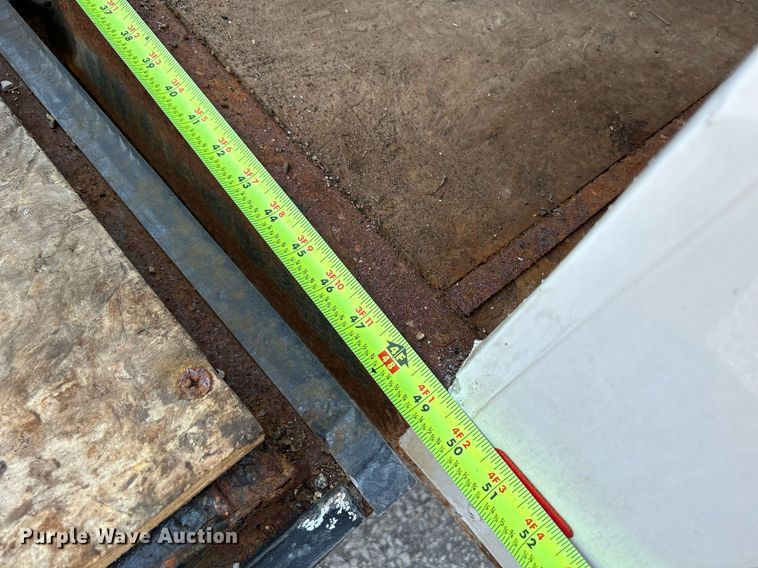 image for item DS8905 2021 Interstate SFC58SAFS  enclosed cargo trailer