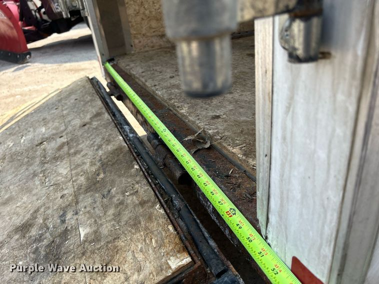 image for item DS8910 2019 Formula Trailers  enclosed cargo trailer