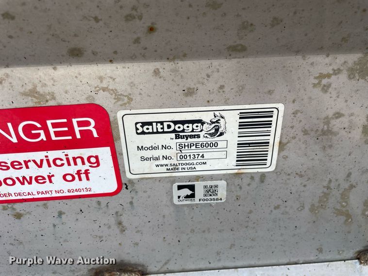 image for item DS8912 2012 International TranStar 8600  spreader truck