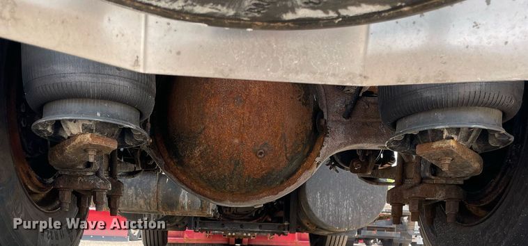 image for item DS8912 2012 International TranStar 8600  spreader truck