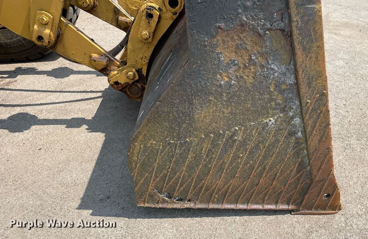 image for item DS8916 1995 Caterpillar IT38F  wheel loader