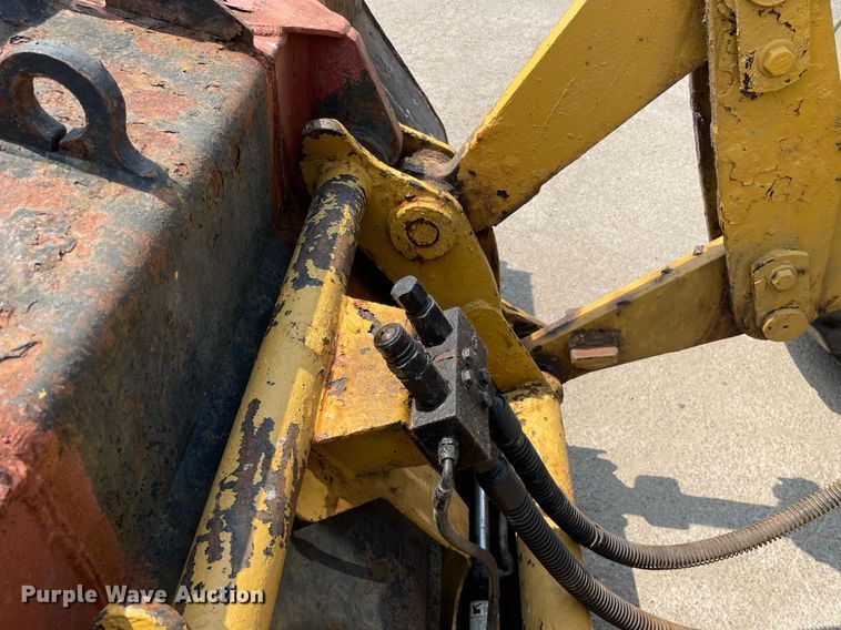 image for item DS8916 1995 Caterpillar IT38F  wheel loader