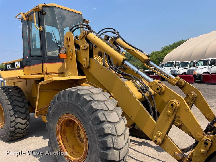image for item DS8916 1995 Caterpillar IT38F  wheel loader