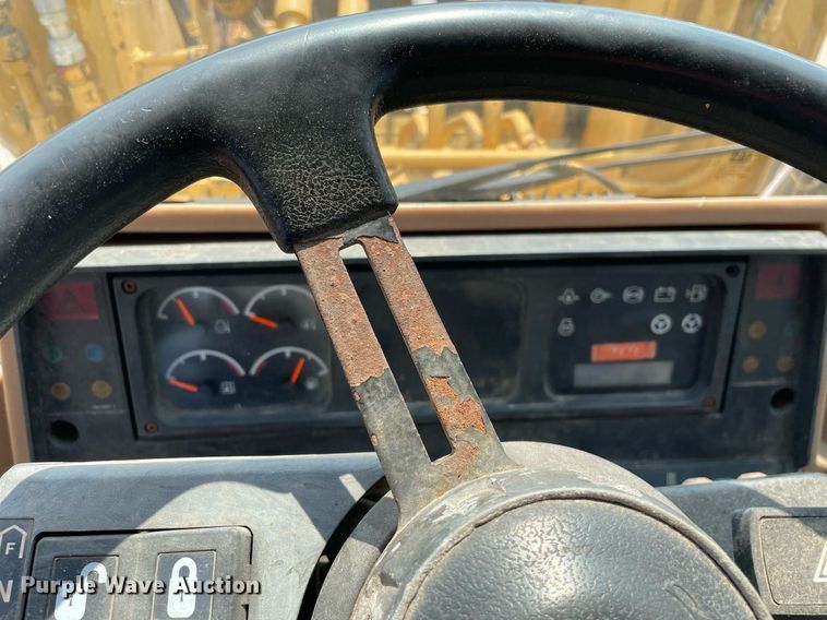 image for item DS8916 1995 Caterpillar IT38F  wheel loader