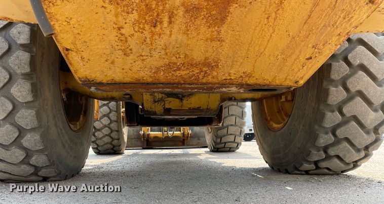 image for item DS8916 1995 Caterpillar IT38F  wheel loader