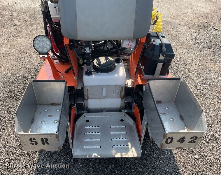 image for item DS8917 2021 Snowrator ZX4