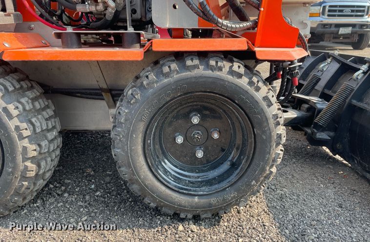 image for item DS8917 2021 Snowrator ZX4