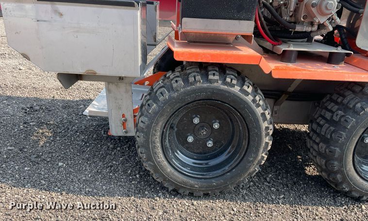 image for item DS8917 2021 Snowrator ZX4