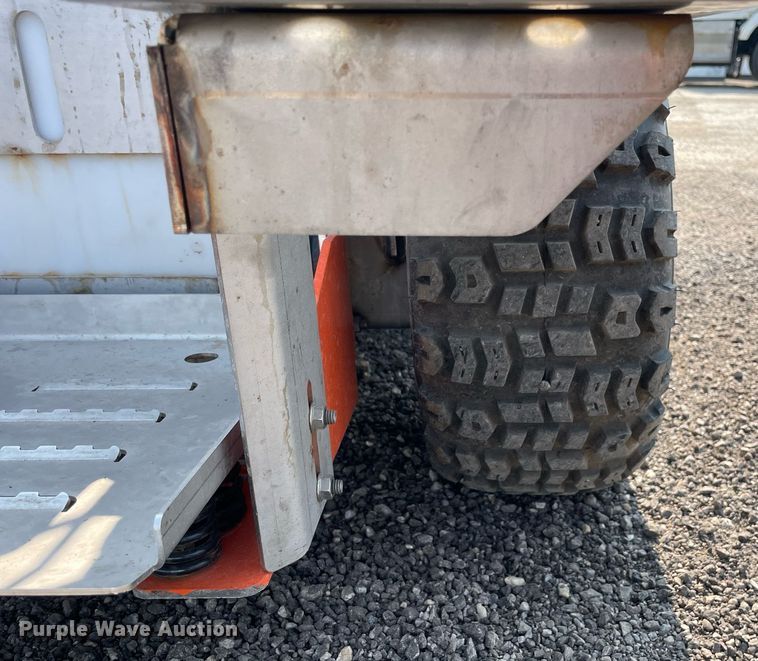 image for item DS8917 2021 Snowrator ZX4