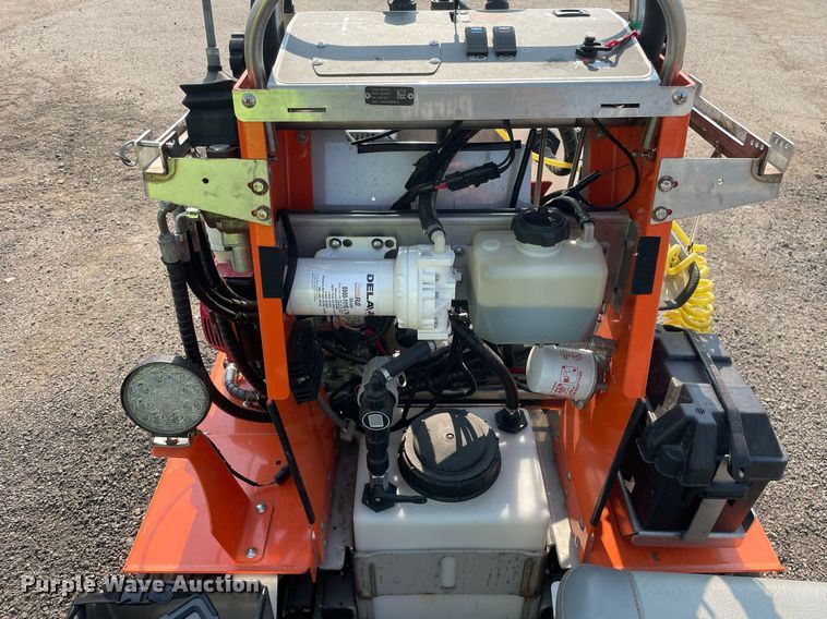 image for item DS8917 2021 Snowrator ZX4