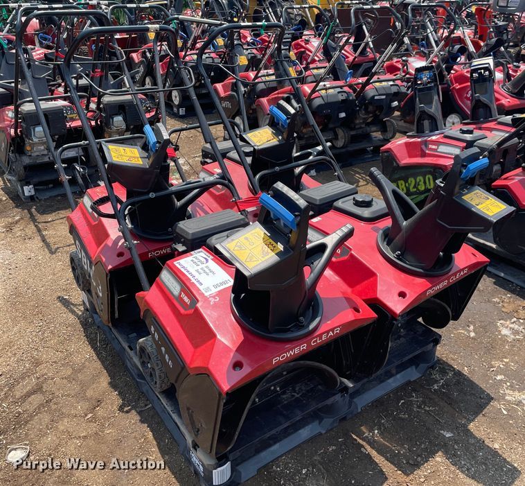 image for item DS8921 (4) Toro Power Clear snow blowers
