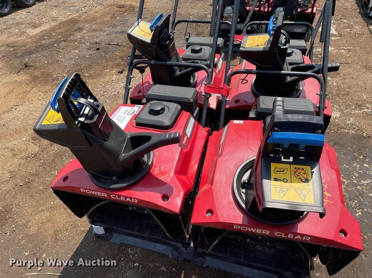 image for item DS8921 (4) Toro Power Clear snow blowers